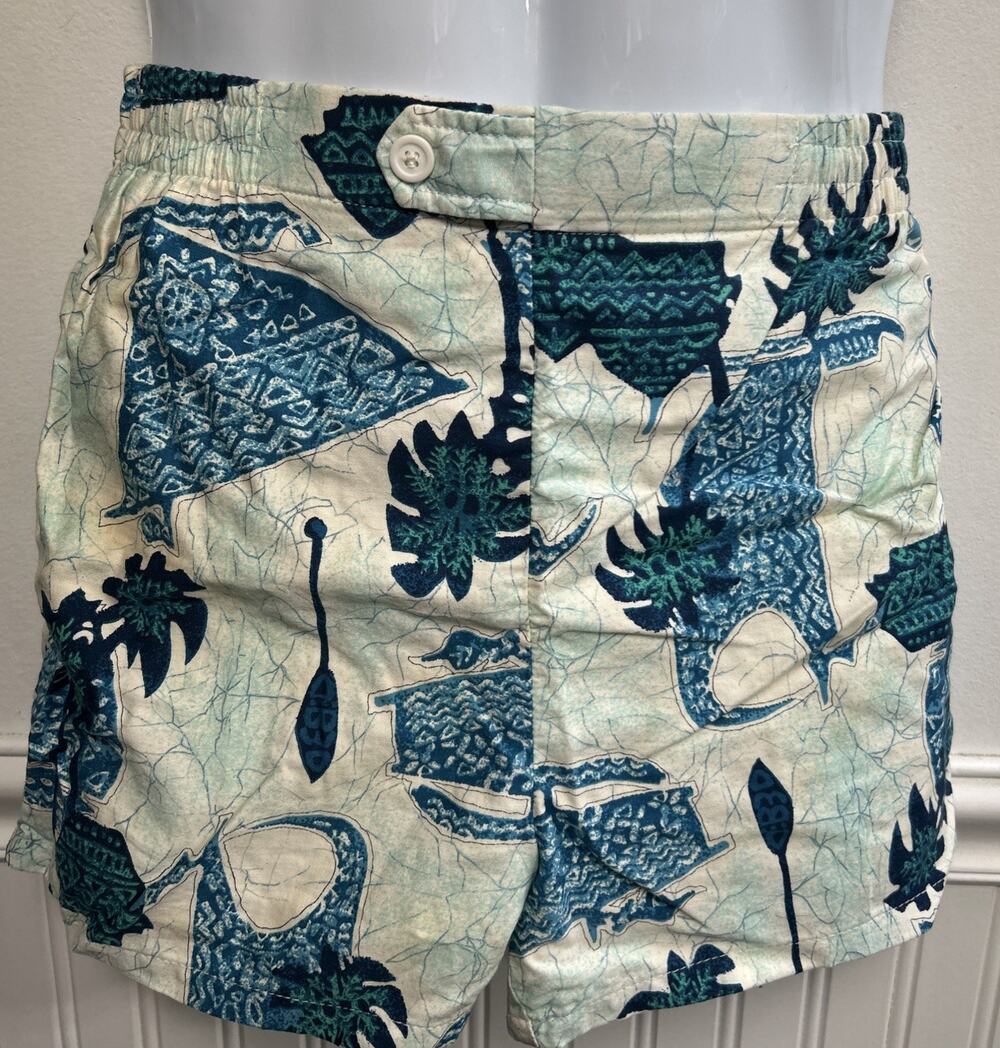Vintage 70’s Jantzen Short Swim Trunks 28 waist USA Blue Hawaiian Print Retro